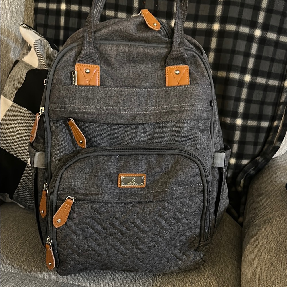 Babbleroo Diaper Bag Great condition! Super roomy!